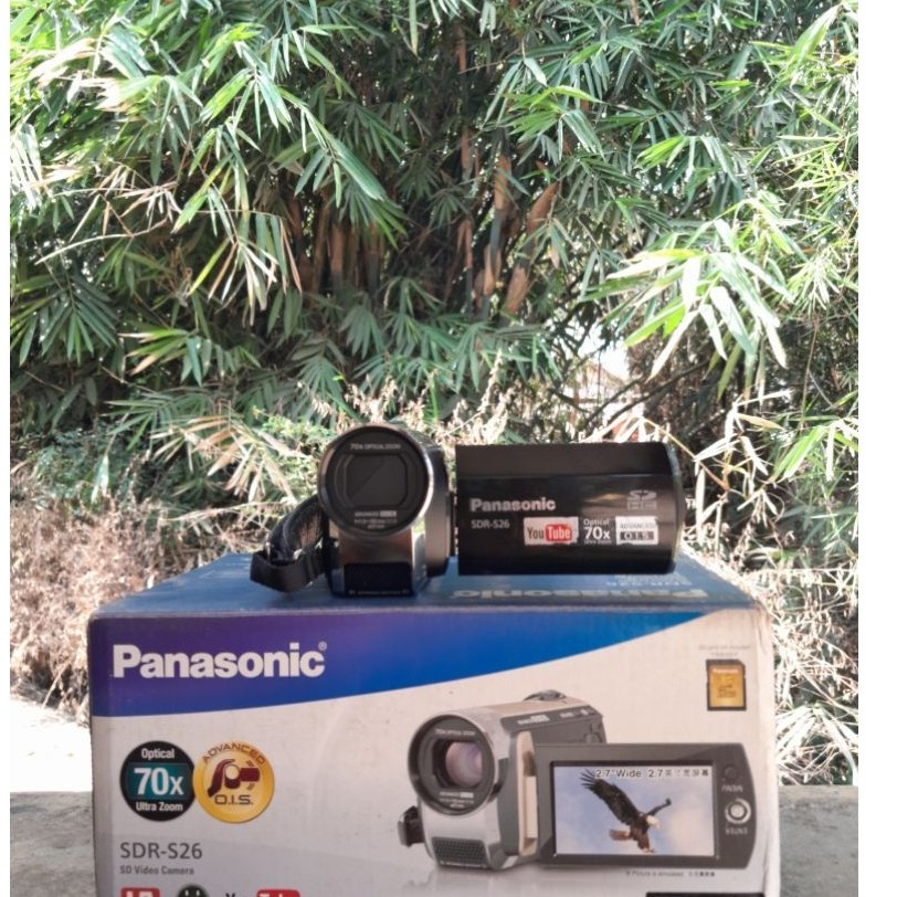 Handycam Panasonic SDR S26 HD 70× Opticazoom Hitam muluss