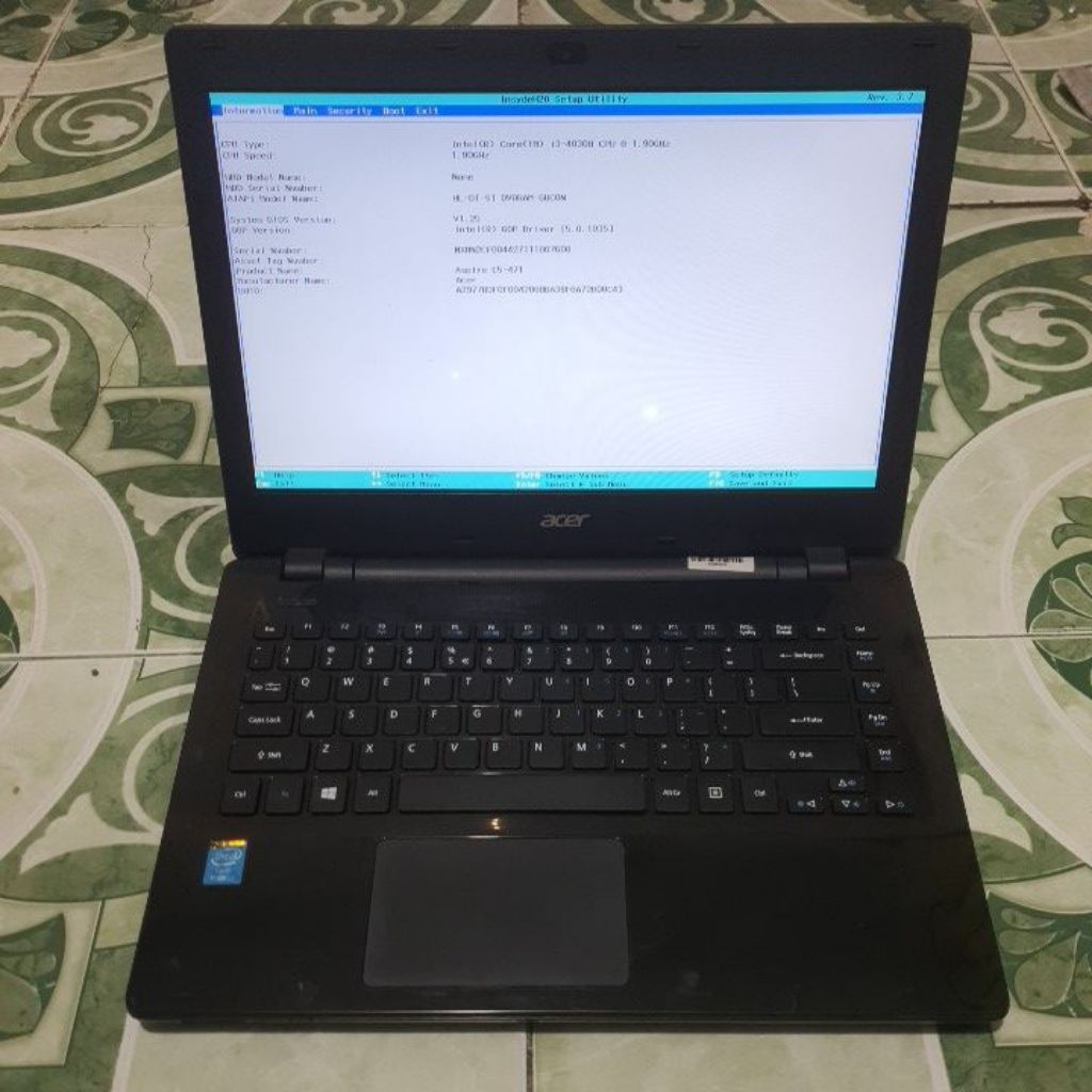 acer aspire E5-471 intel core i3-4030u cpu ram 4 hdd 500