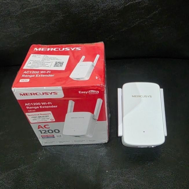 Mercusys ME30 AC1200 WiFi Range Extender Bekas