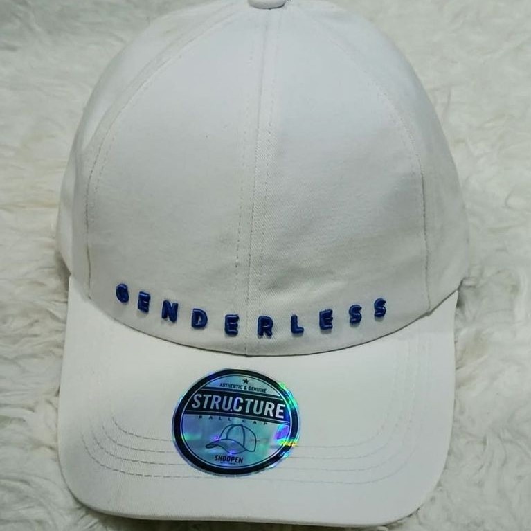 Topi putih by Shoopen