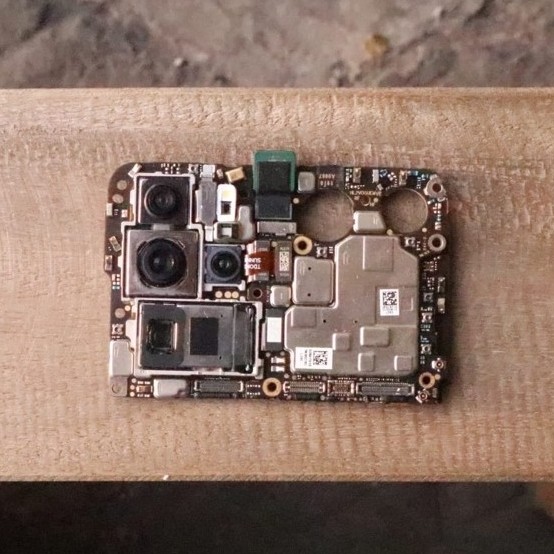 Huawei P30 Pro  - ​Mesin Utama motherboard + Camera