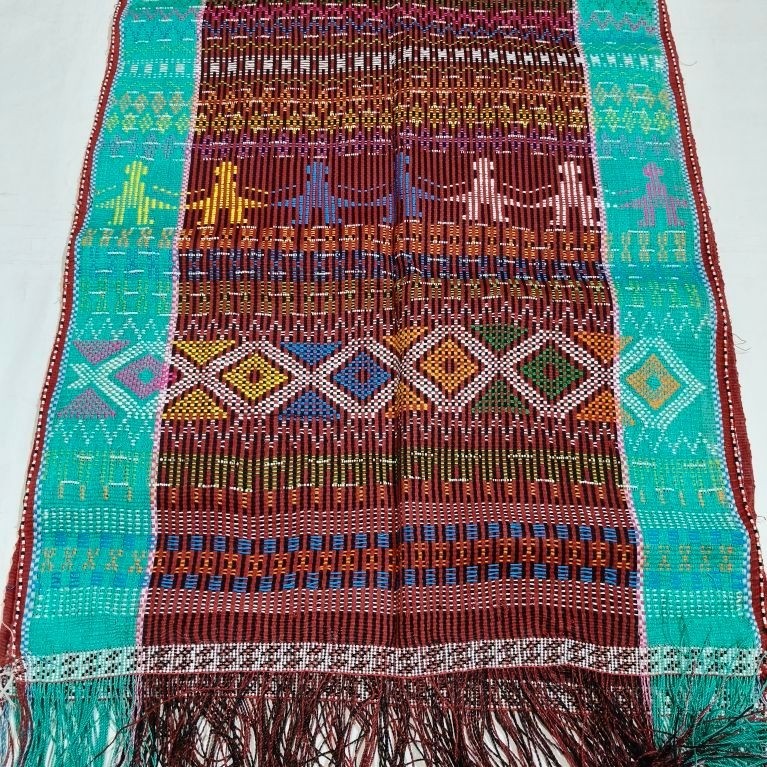 Ulos Sadum Tenun Tarutung Pakaian Adat Batak Toba Wanita Panjang 220cm Lebar 67cm Bahan Tenunan Tang
