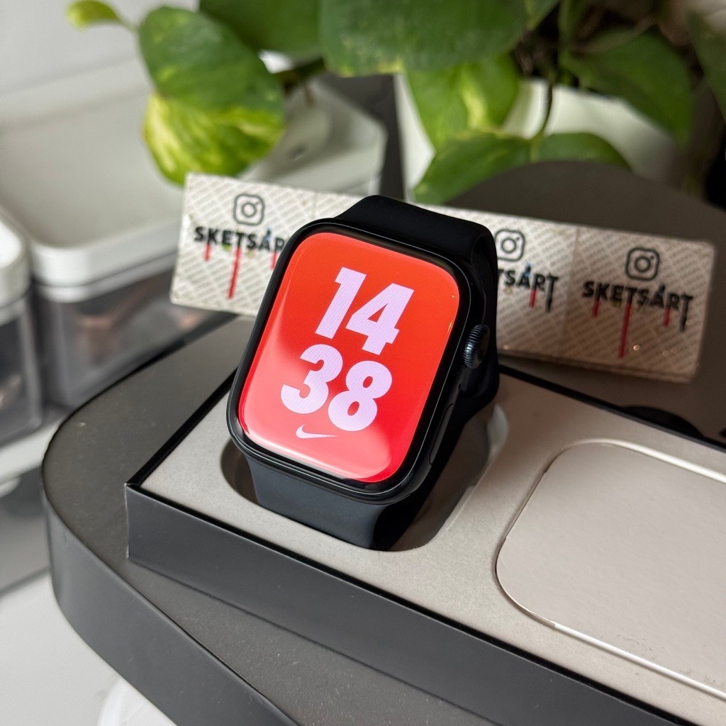 Bismillah dijual Apple Watch Series 7 45mm Nike Black iwatch Battery Health 87% Nike Edition Mulus A