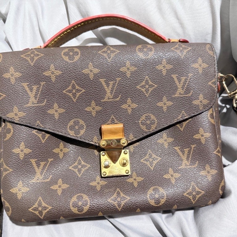 LV metis elpong metis murcee PL