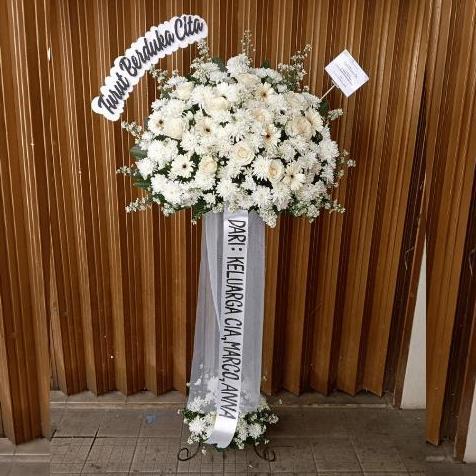 Buck- Standing Flower Duka Cita / Standing Flower Dekorasi / Standing Flower Wisuda / Standing Flowe