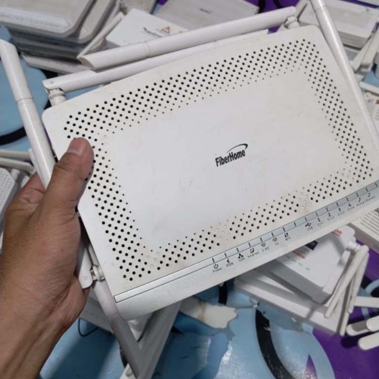 Fiberhome HG6245N Premium Router + Adaptor