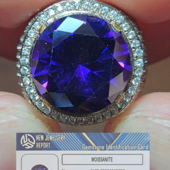 Cincin Batu Moissanite