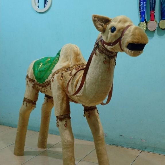 Boneka Unta Manasik Tunggang Besar