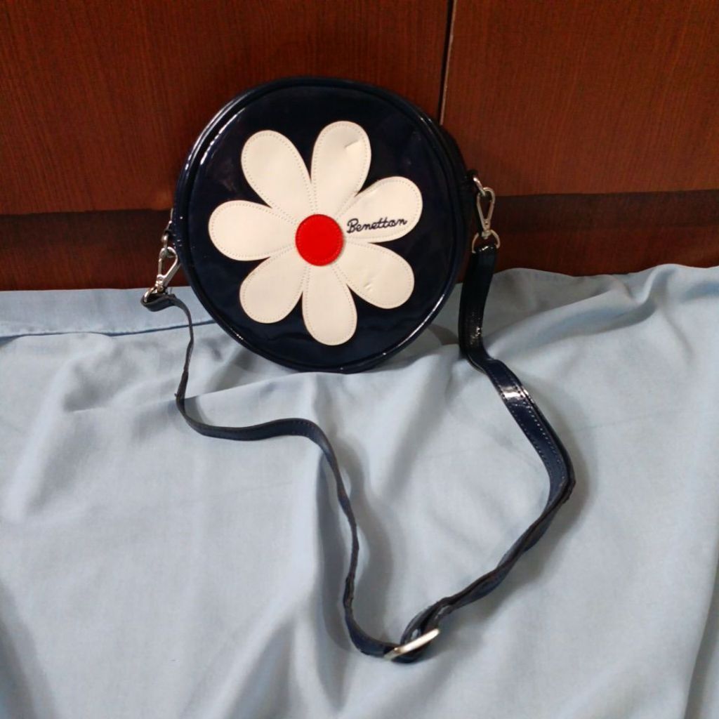 Tas Selempang mantan Benetton Ori