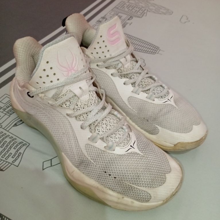 sepatu basket li-ning shining size 43