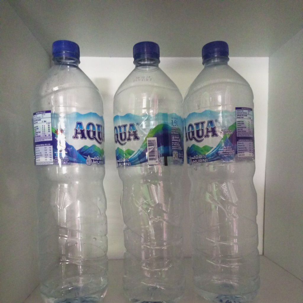 BOTOL BEKAS AQUA 1500ML