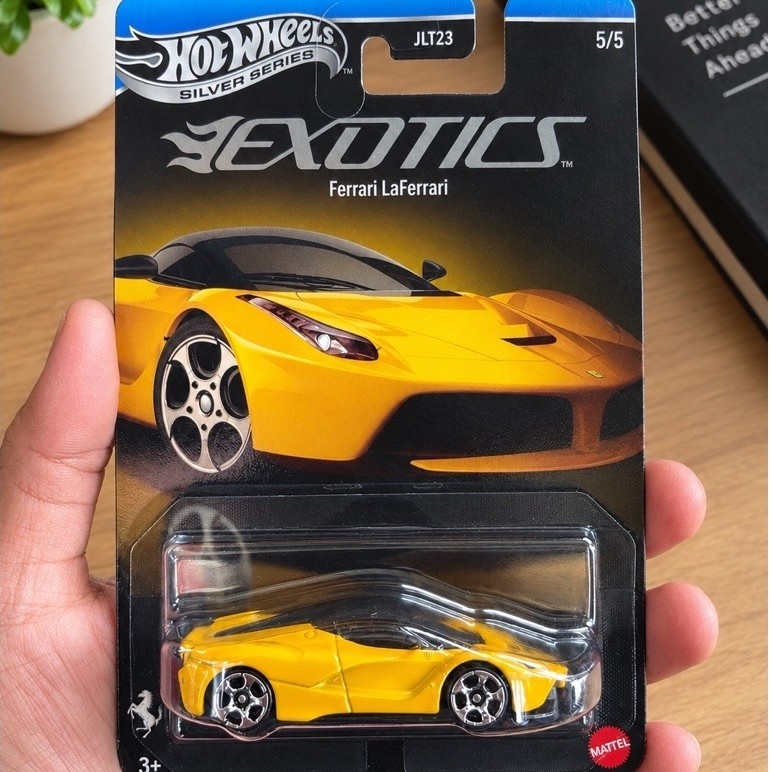 Hotwheels Exotics Ferrari LaFerrari 1/64