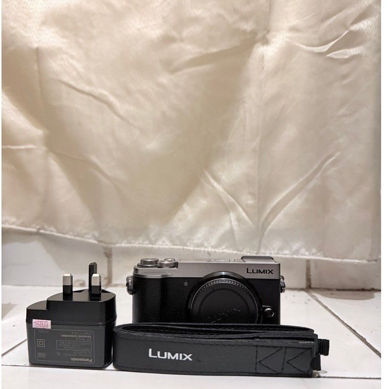 Kamera Panasonic Lumix GX9 No Box GX 9 Body Only Silver