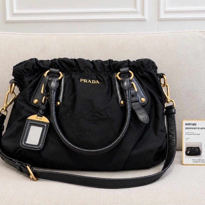 Prada Tas Nilon Jacquard Hitam Dengan Dust Bag