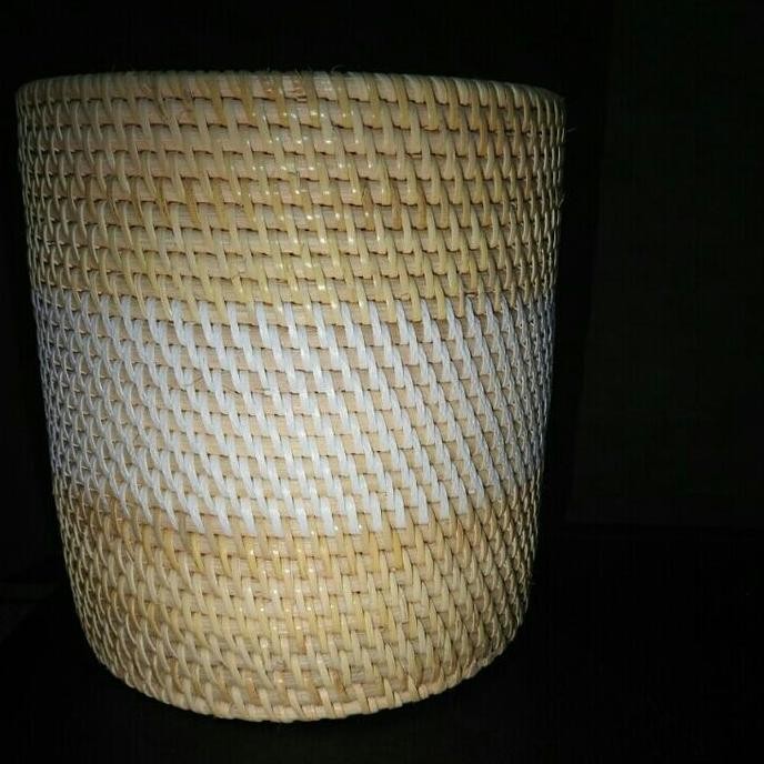 Keranjang Rotan Tempat Sampah