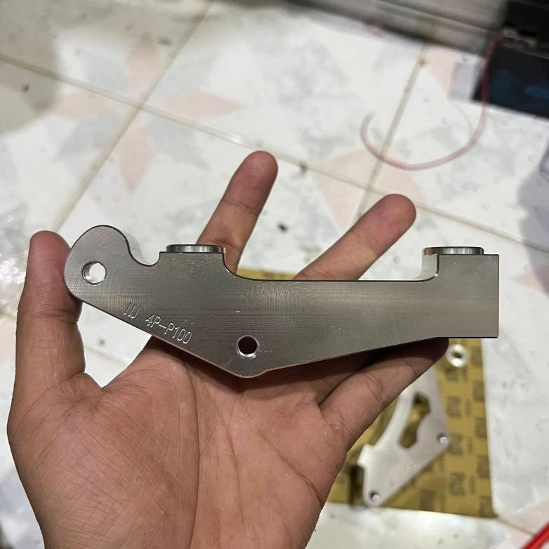 Termurah Breket Kaliper Brembo Pangkon Kaliper Cnc Kaliper Brembo Gp4 4 Piston Pnp Ninja ,Mp,Tiger I