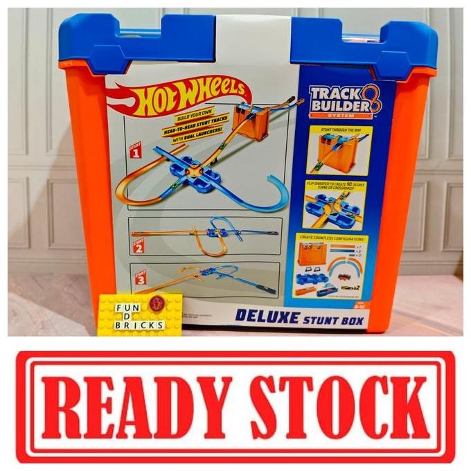 Hot Wheels Deluxe Stunt Box Diecast Track Track Builder System
