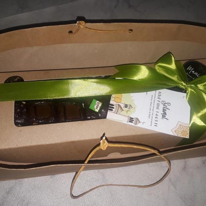 

Hampers brownies buat hantaran di hari raya Idul Adha,Idul Fitri,Ultah