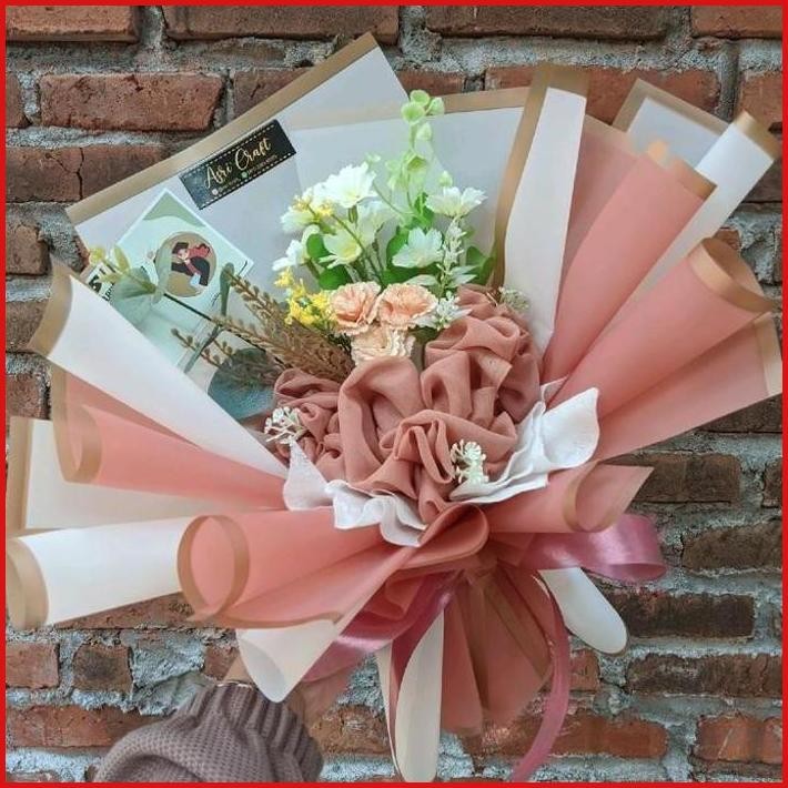 

BUKET HIJAB MIX BUKET FLANEL BUKET UANG BUKET SNACK BUKET HIJAB KUE BUKET