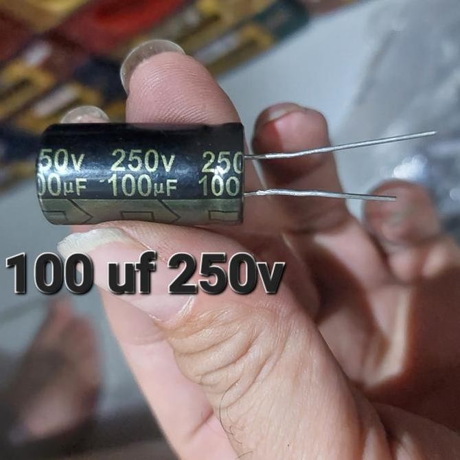 ELKO ELCO 100UF 250V 100 MIKRO UF 250 200 V 200V VOLT