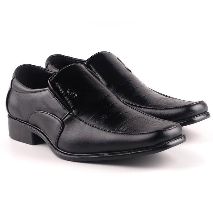 Jackson - Sepatu Pantofel Jackson Kelud 1Jk Hitam