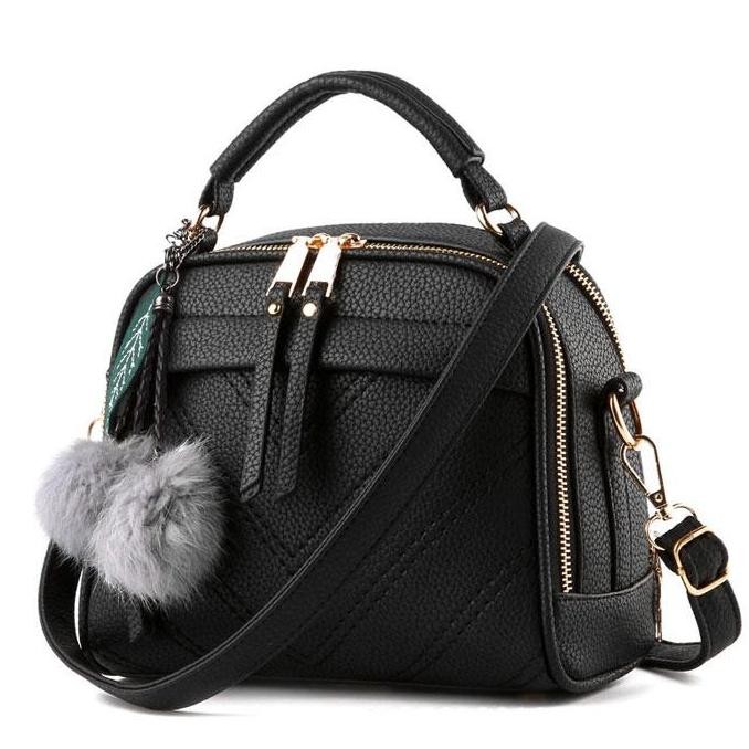 DB202 }} Tas import wanita selempang F2558