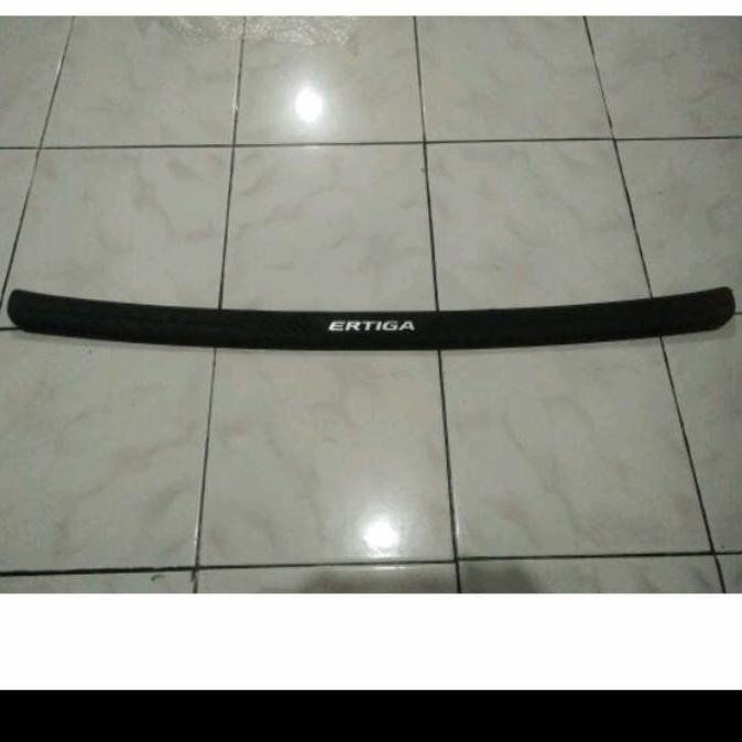 sill plate belakang ertiga