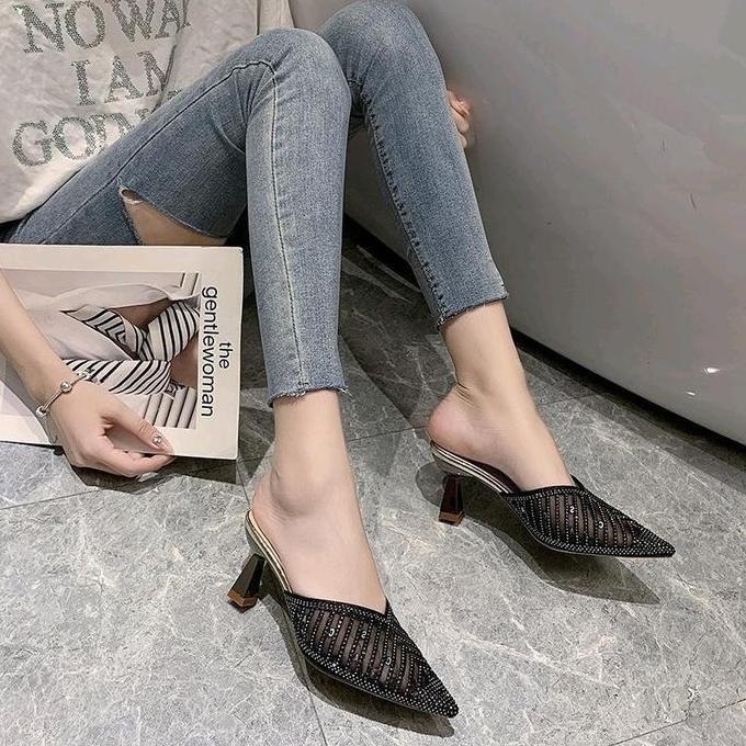 DB25>> Series DC 04 Sandal Wanita High Heels Pesta Hak Lancip 7 Cm Sendal Hitam Karet Shoes