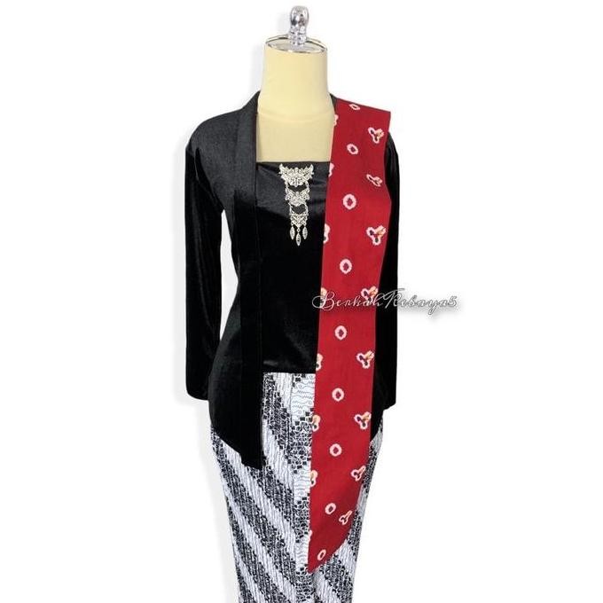 SETELAN KEBAYA BLUDRU KUTU BARU ADAT JAWA