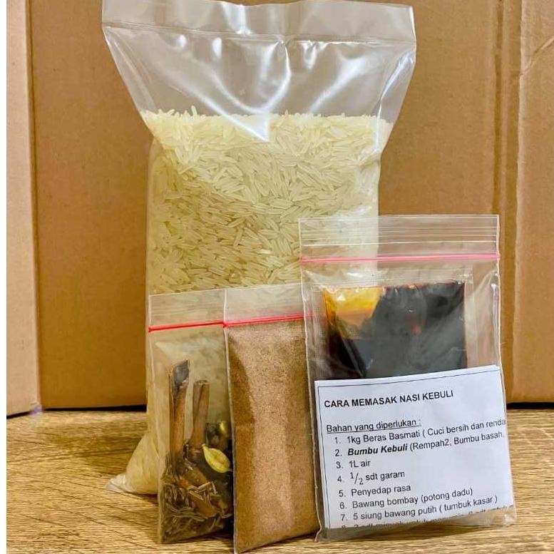 

Paket Nasi Kebuli 3in1 ( Basmati 1kg + Bumbu 80gr ) Toko Adriel