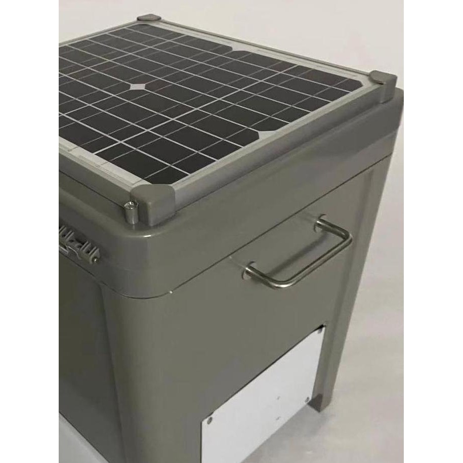 AUTOFEEDER, MESIN MAKAN IKAN KOI, KOLAM KOI ORIGINAL DAN TERPERCAYA