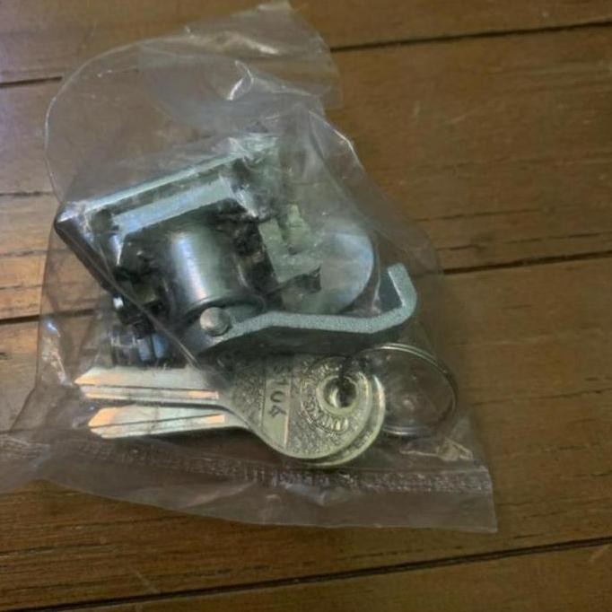 DF207>> Kunci Laci Vespa Super Sprint Px Konci Box Kunci Spakbor Spatbor Vespa