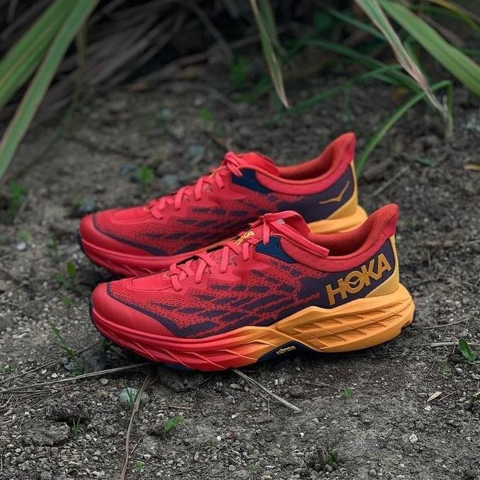 Sepatu Running Trail Pria Hoka Speedgoat 5 Red Orange Vibram
