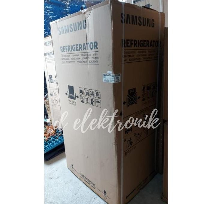 Promo Kulkas 3 Pintu Side By Side Samsung Rs63R5561B4 Spacemax 689 L