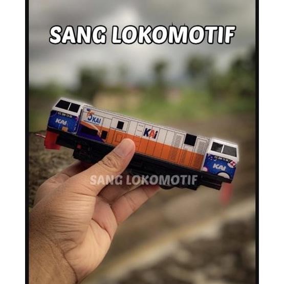 Miniatur Kereta Api Lokomotif cc206 Livery Hype Trip Mesin bisa jalan