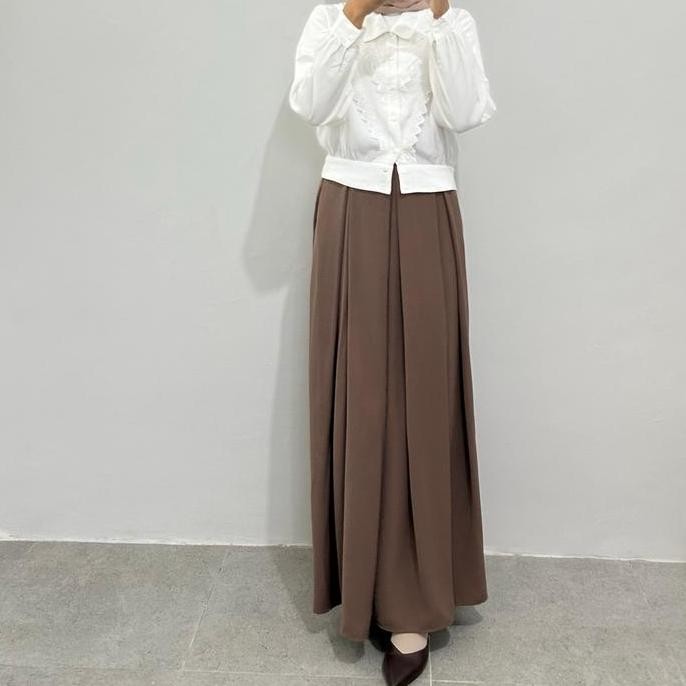 Shenina skirt By March | Vintage skirt | Panjang 98cm| Cutting A-line