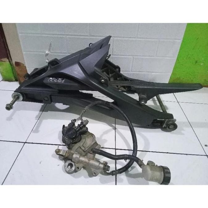 Swing Arm R15V3 / MT15 / VixionR / XSR VVA copotan