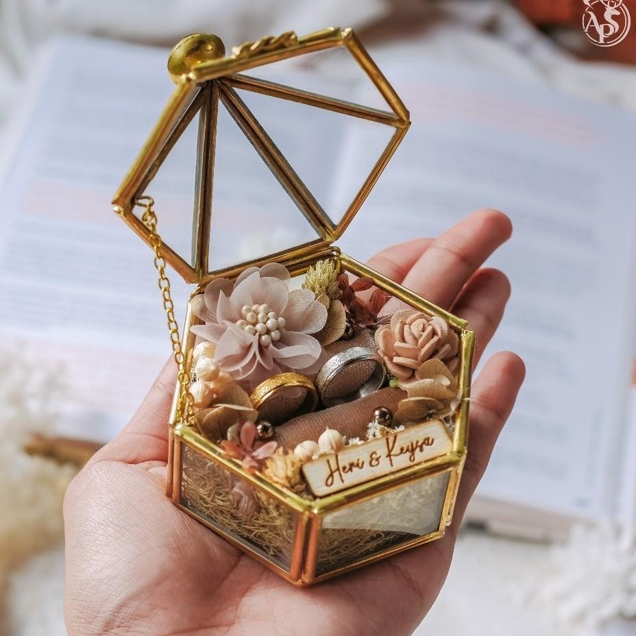 Tempat Cincin Lamaran Pernikahan Couple Aesthetic Hexa Dome Fa Glass