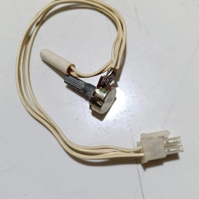 sensor dingin thermistor potensio tombol kulkas LG /Polytron original PROMO