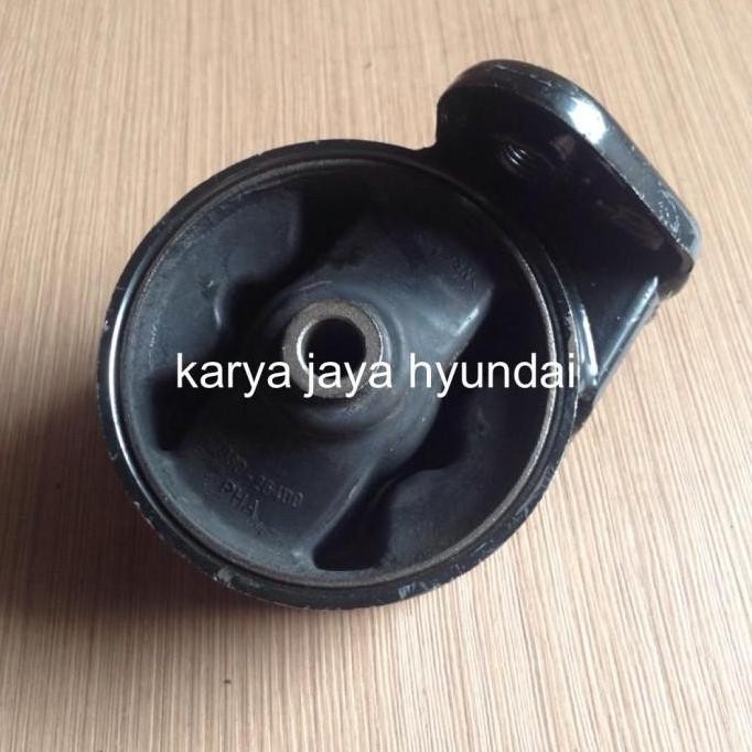 Engine mounting belakang Hyundai Avega
