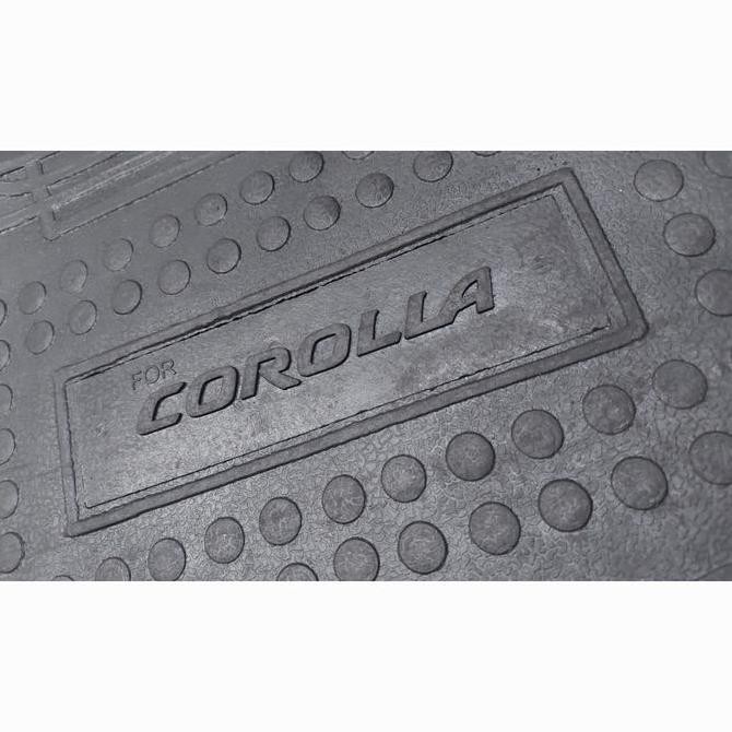 karpet karet alas lantai mobil corolla cross