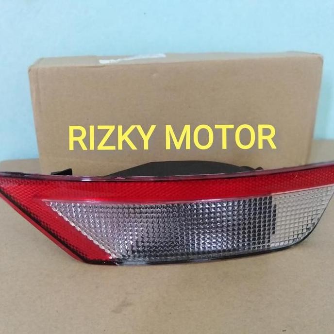 Lampu Reflektor Bumper Belakang Kanan Ford Focus Harga Spesial