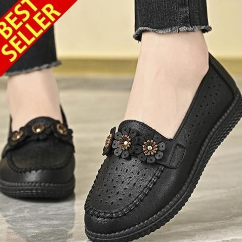 Promo QINGSHUI Sepatu Wanita QINGSHUI Slip-On Kasual Gaya Korea - Shoes, Kerja. Shoes Kerja Hitam CO