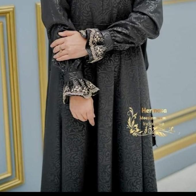 Gamis Syari Embos Hermosa