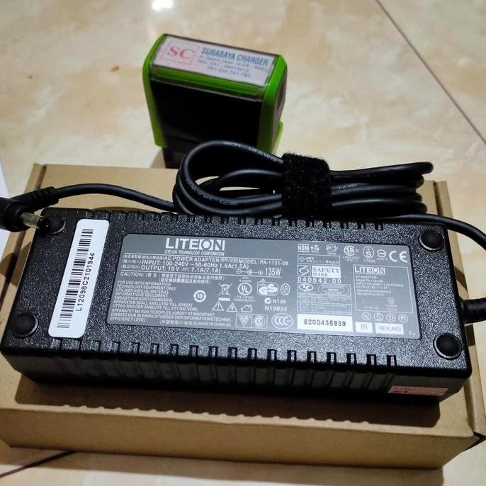 NEW Adaptor Power Charger Acer veriton L4620G 135watt