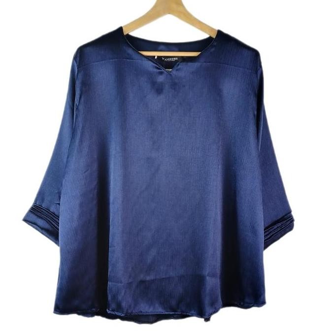 Promo Atasan BLus BIG SIZE SATIN CREDENZA PREMIUM POLOS Terbaru Lengan 7/8 SUPER JUMBO XXXXXL LD 130