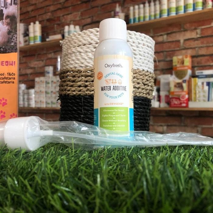 Oxyfresh Water Additive 100 ml + tutup spray