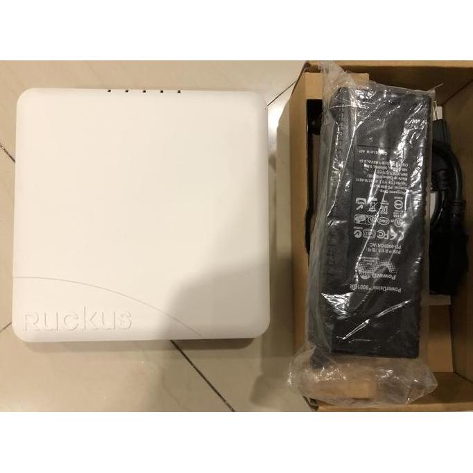 ruckus r500(used)+poe hpe powerdsine 9001gr(new)