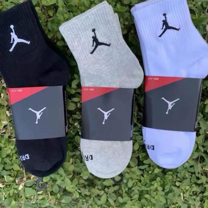 Kaos Kaki Air Jordan AJ dry fit medium cutting