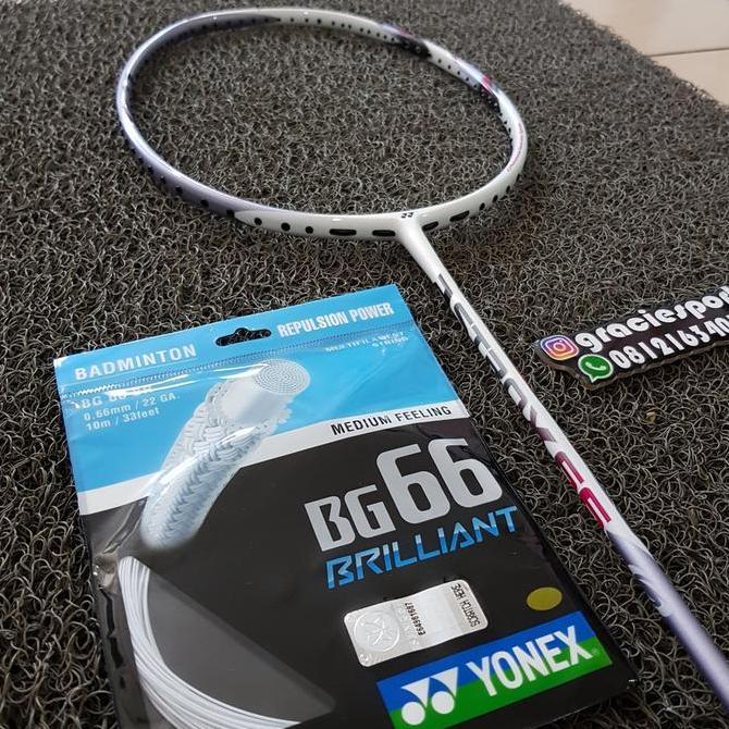* YONEX ASTROX 66 //